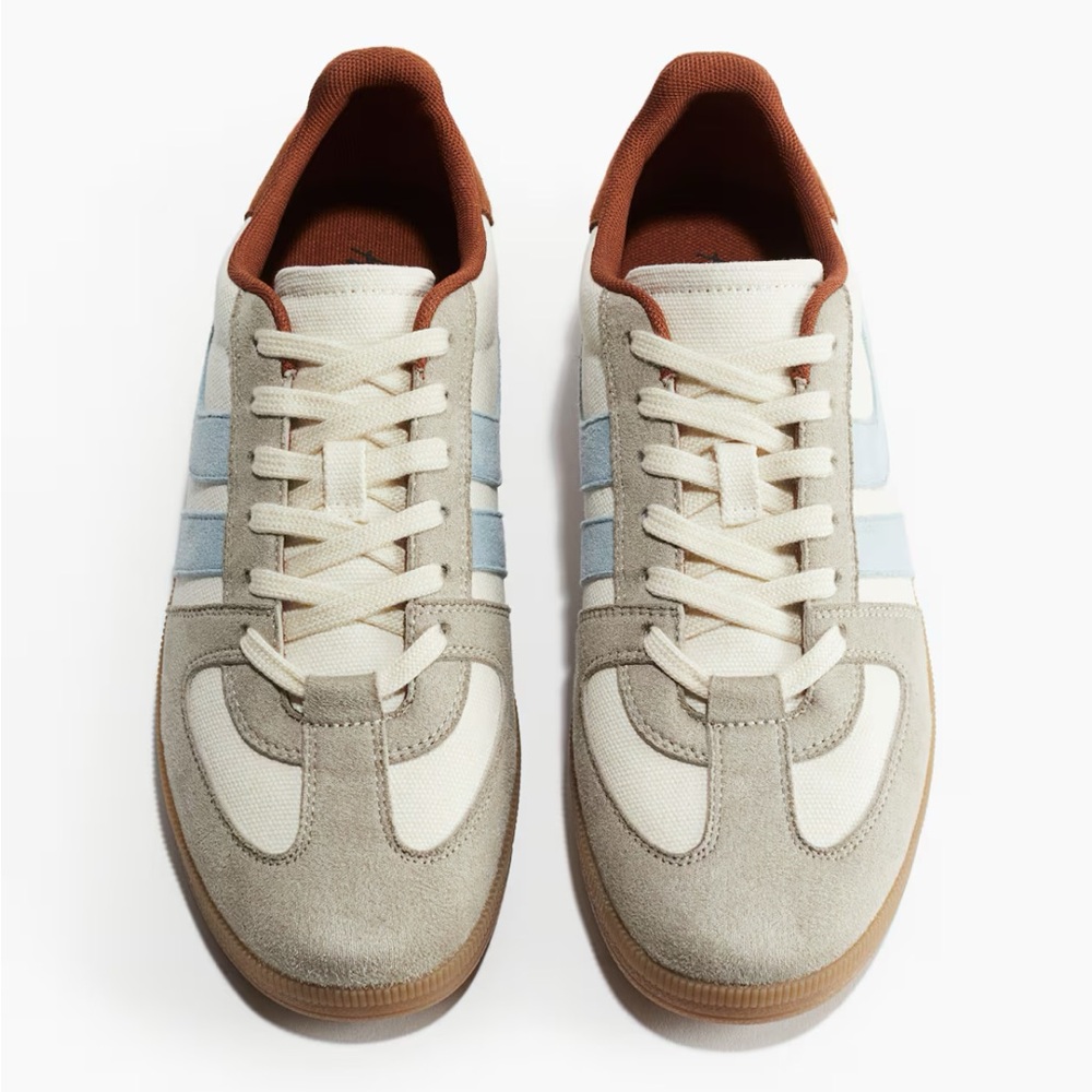 H&M Womens size 8 Taupe and Blue Casual Sneaker